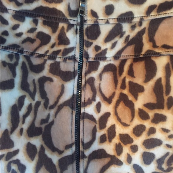 BCBG Margaux ocelot print midi skirt - Picture 6 of 7